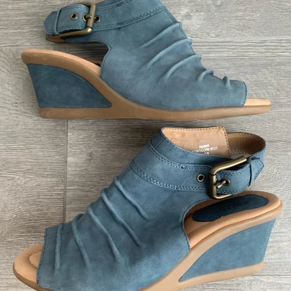 Earth Adina Moroccan Blue Suede Ruched Sling Back Peep Toe Wedge Sandals